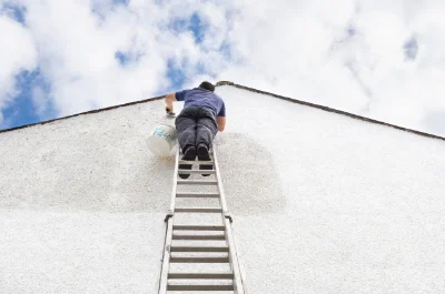 Peinture extérieure à Lassay-sur-Croisne — façades et ravalement